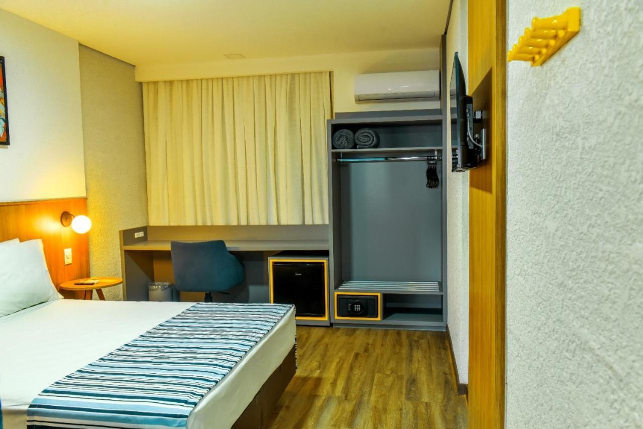 Days Inn By Wyndham Cascavel Cascavel  Kültér fotó